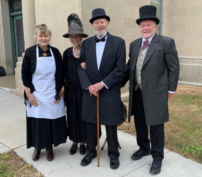 Earliest Moline settlers come to life at historic Riverside Cemetery